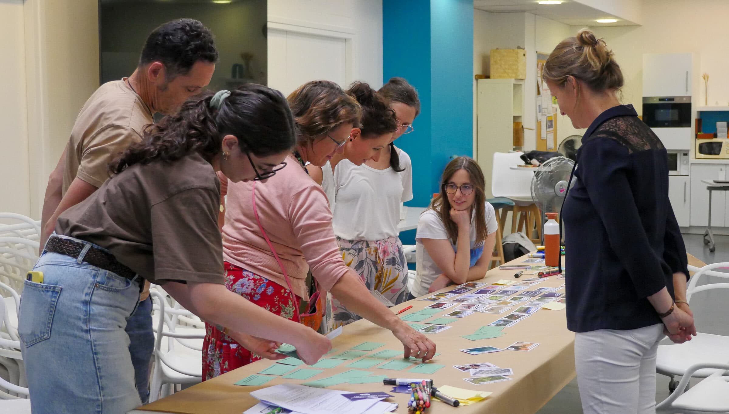 Participants à un atelier La Fresque Systémique